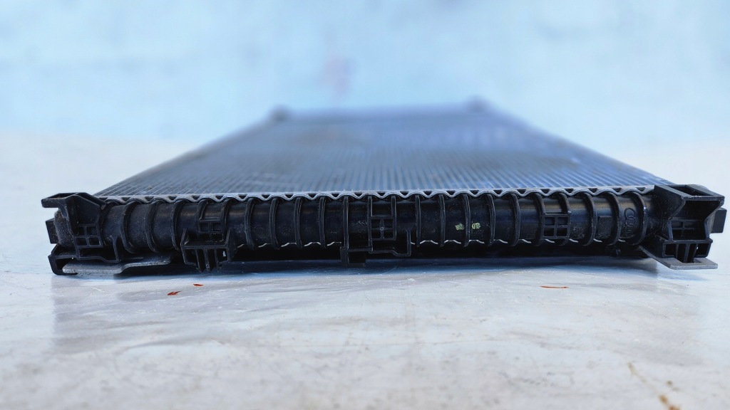 Радиатор воды кондиционер audi q7 2 a6 a7 4m0145804aa Киев