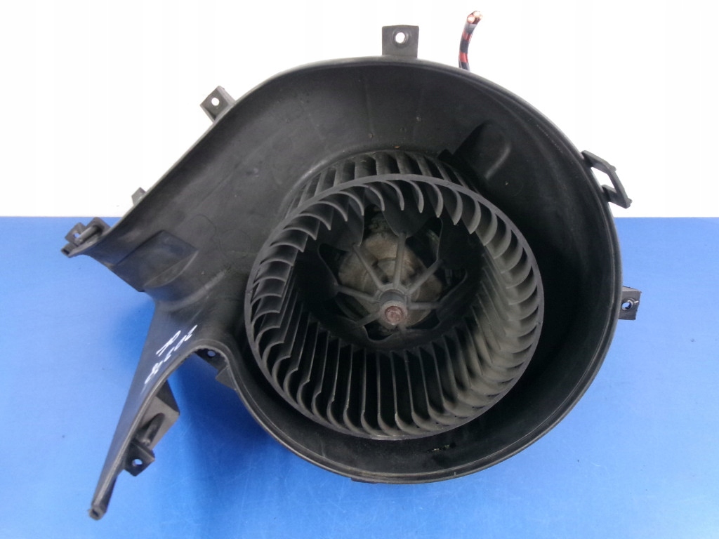 фото №1, Opel signum воздуходувка воздуха с резистор 985852t valeo