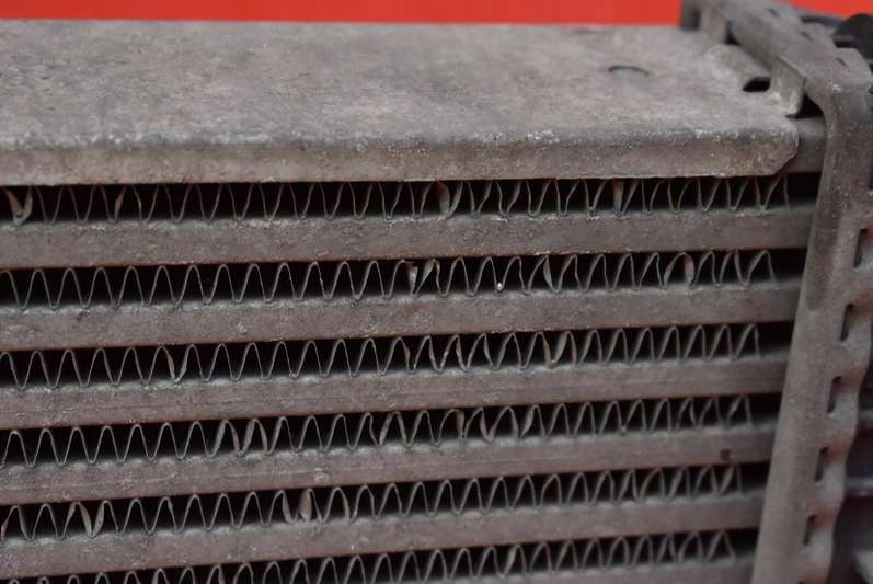 Радиатор интеркулер a1695000000 mercedes a-klasa w169 2.0 cdi 82 km 04-08 Недорого