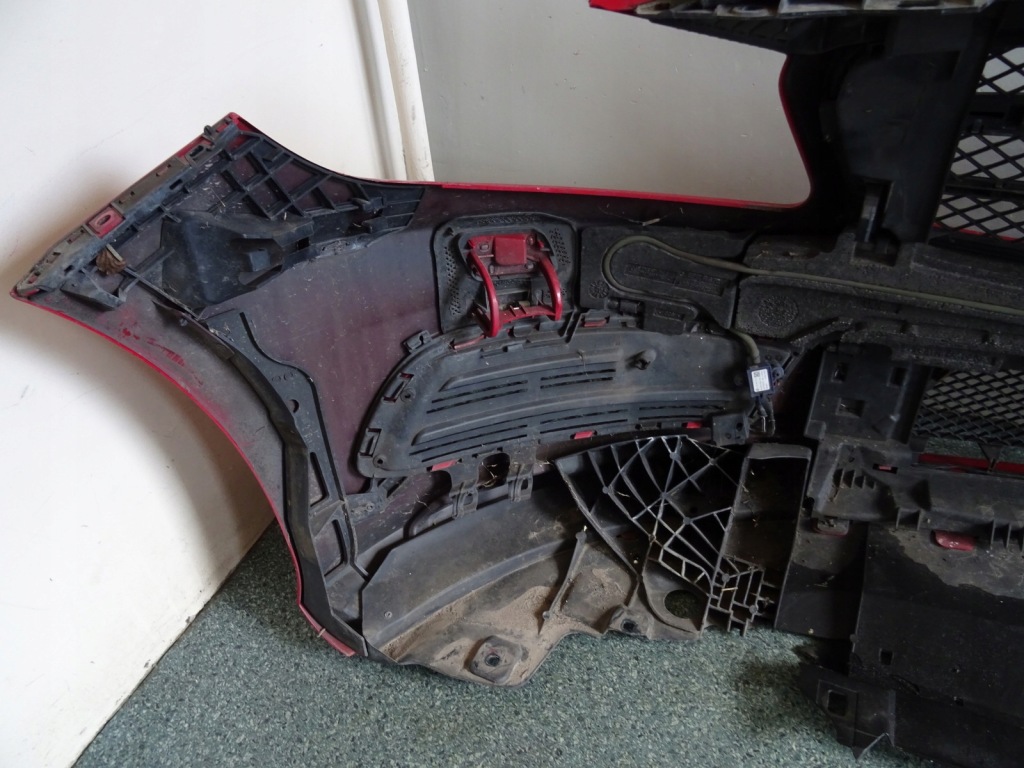 Купить Mercedes a-klasa 176 w176 amg бампер передний без pdc под радар