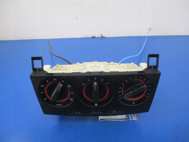 фото №1, Mazda 3 bk панель обдув кондиціонера+ троси