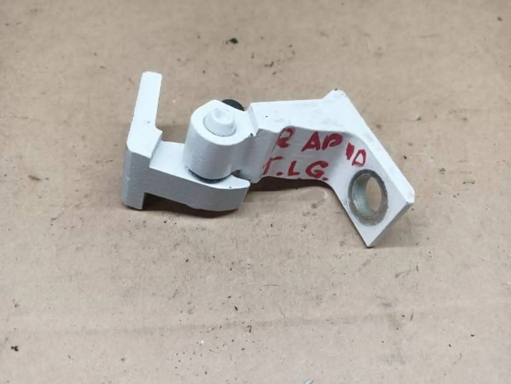 фото №2, Петля дверь seat toledo iv skoda rapid левый задняя gora