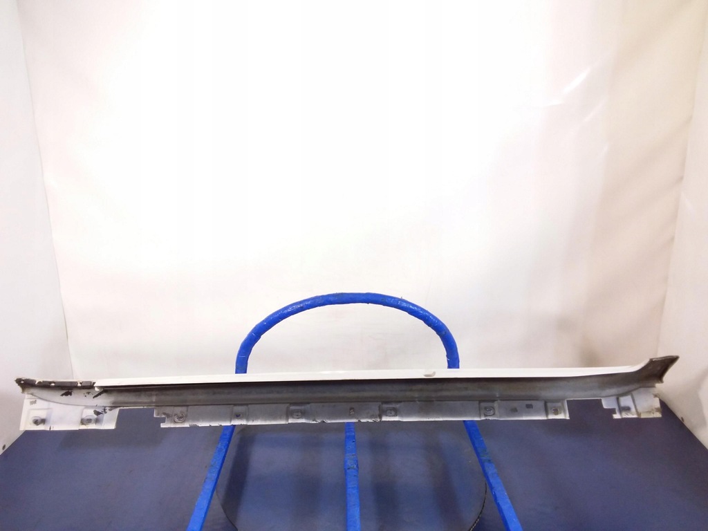 фото №9, Bmw 7 f01 молдинг поріг накладка права a300