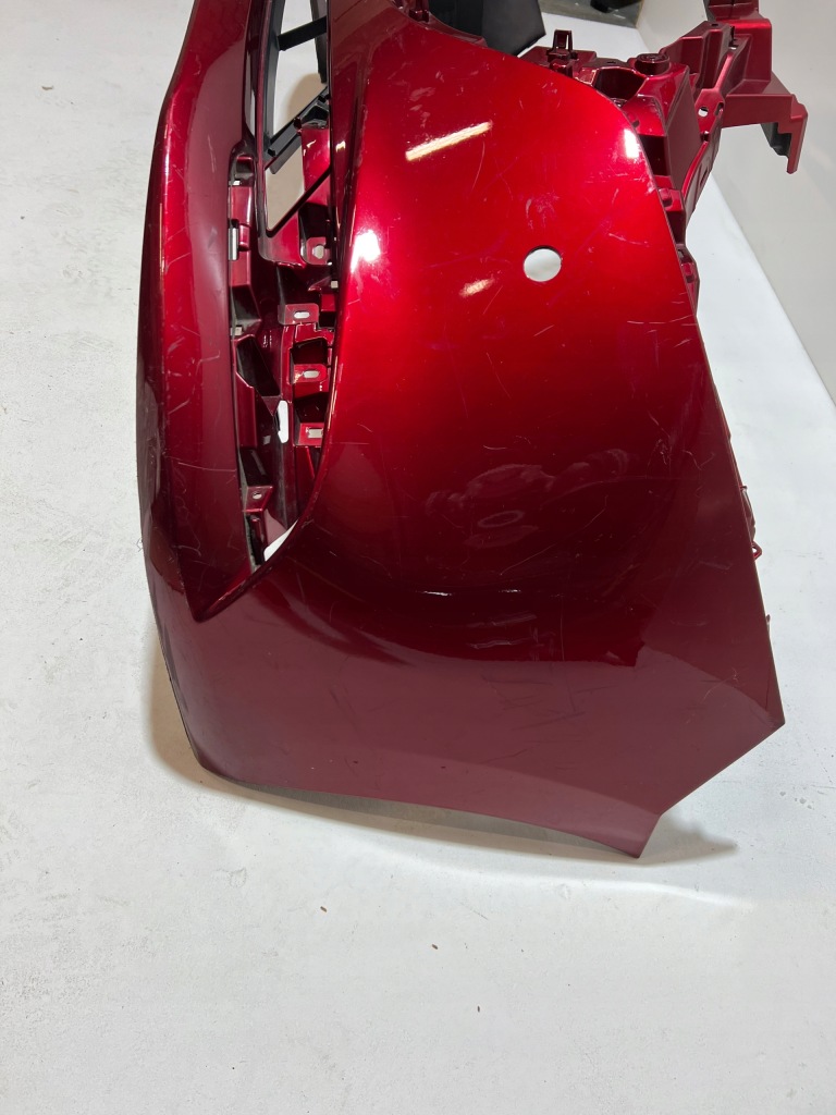 Mazda 3 бампер sedan rok 2021 Зі Шроту