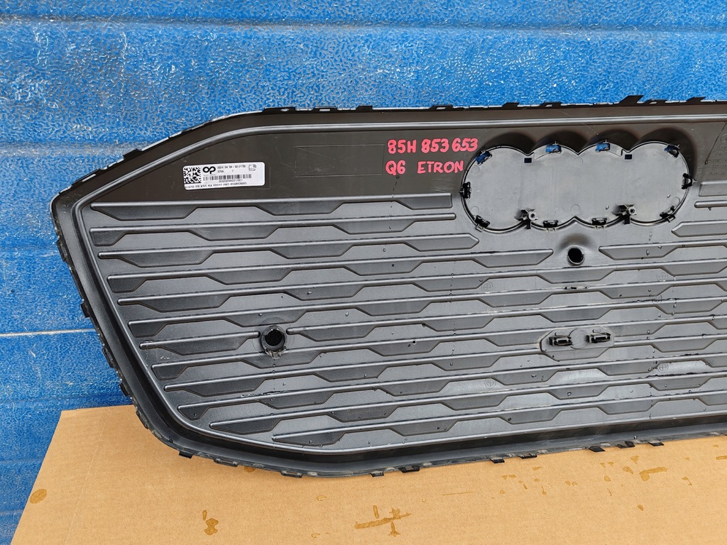 фото №6, Решётка радиатора audi q6 e-tron 85h853653 s-line хороший