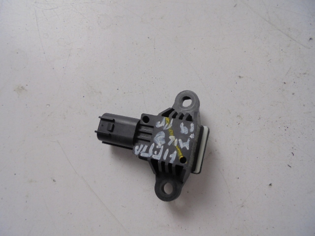 фото №1, Датчик удара ford fiesta mk8 19 r