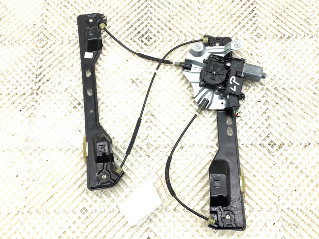 фото №1, Подъемник стекло левый перед opel zafira c 20951581 minivan