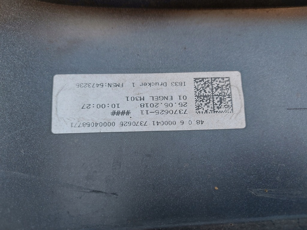 фото №12, Bmw i8 i12 бампер перед передний