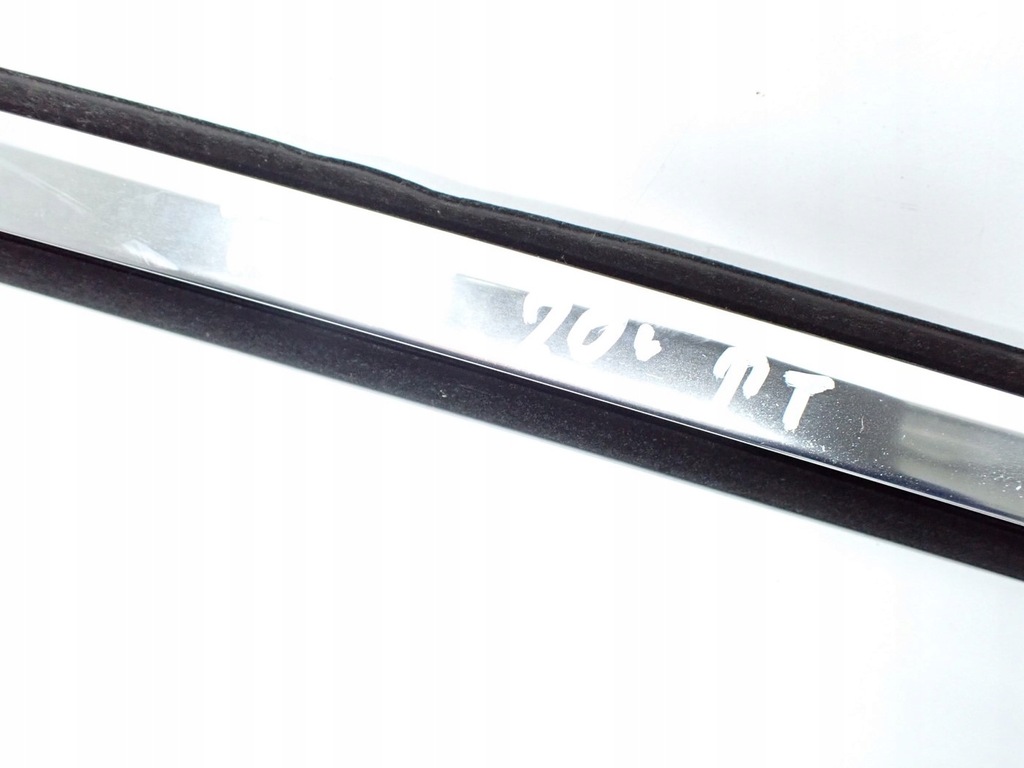 фото №3, Молдинг прокладка дверь правый задняя хром vw t-roc 20r