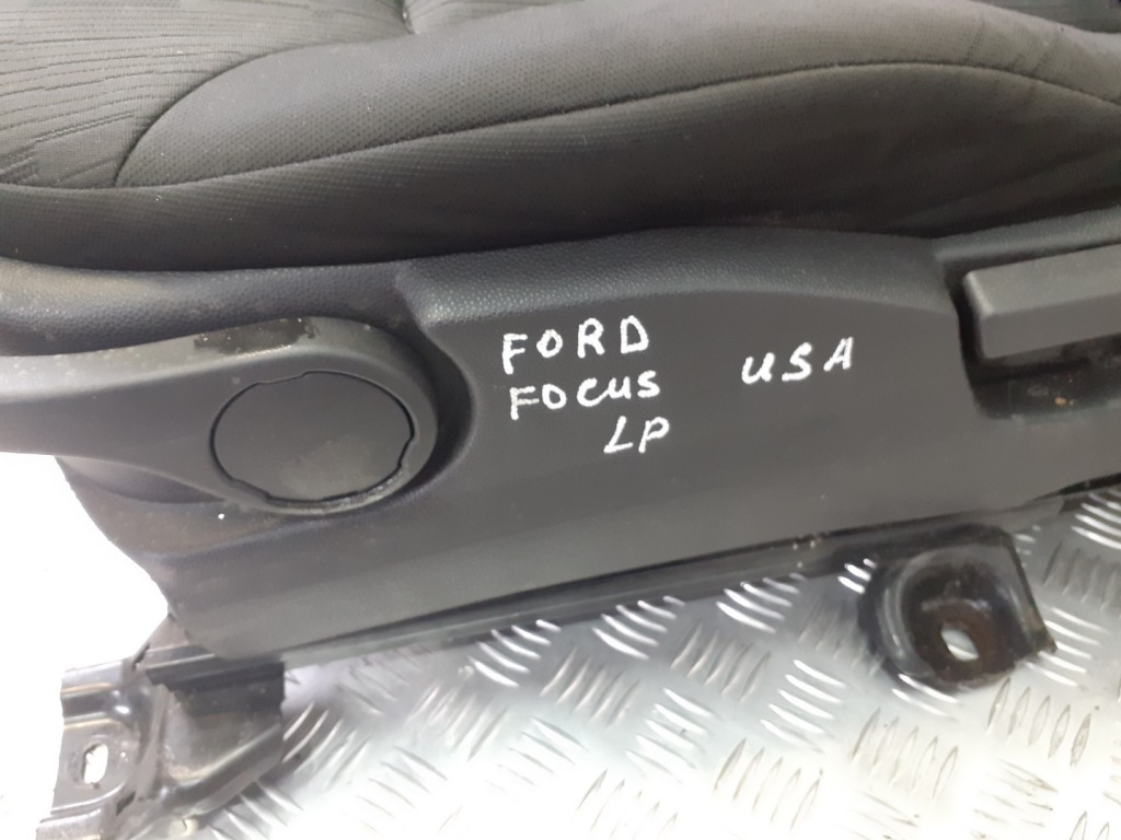 фото №14, Сиденья заднее сиденье комплект + обшивки ford focus mk2 usa 2.0 16v