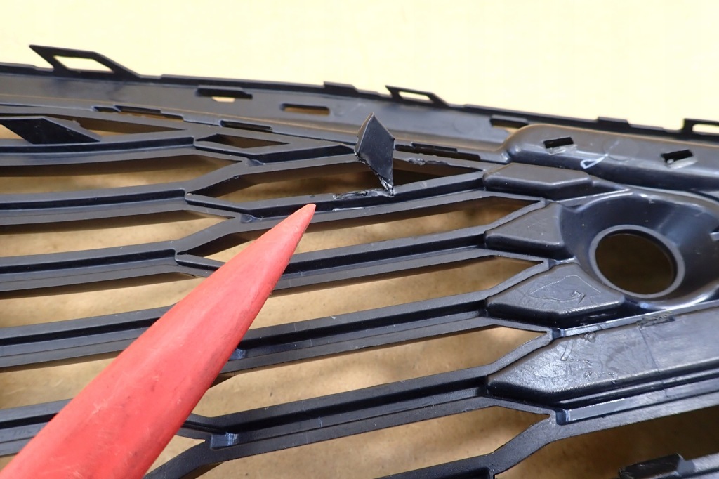 фото №10, Audi q8 4m8 s-line 18- решётка бампера перед передняя правая 4m8807682a rh