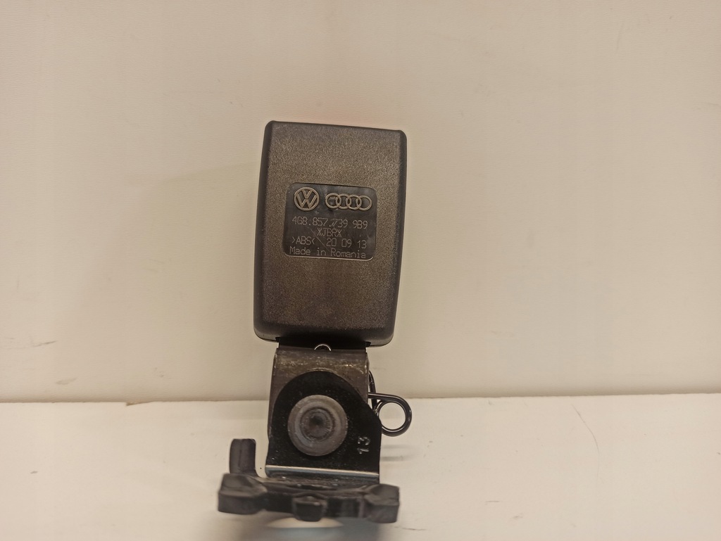 фото №1, Audi a7 4g кліпса поперечина задня 4g8857739