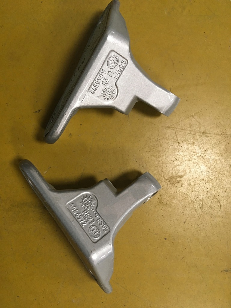 фото №10, Петли дверь перед задняя mercedes w176 infiniti q30