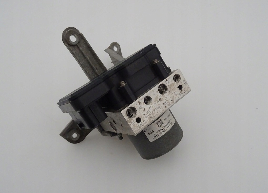 фото №1, 2017+ camaro zl1 насос abs тормозная блок управления