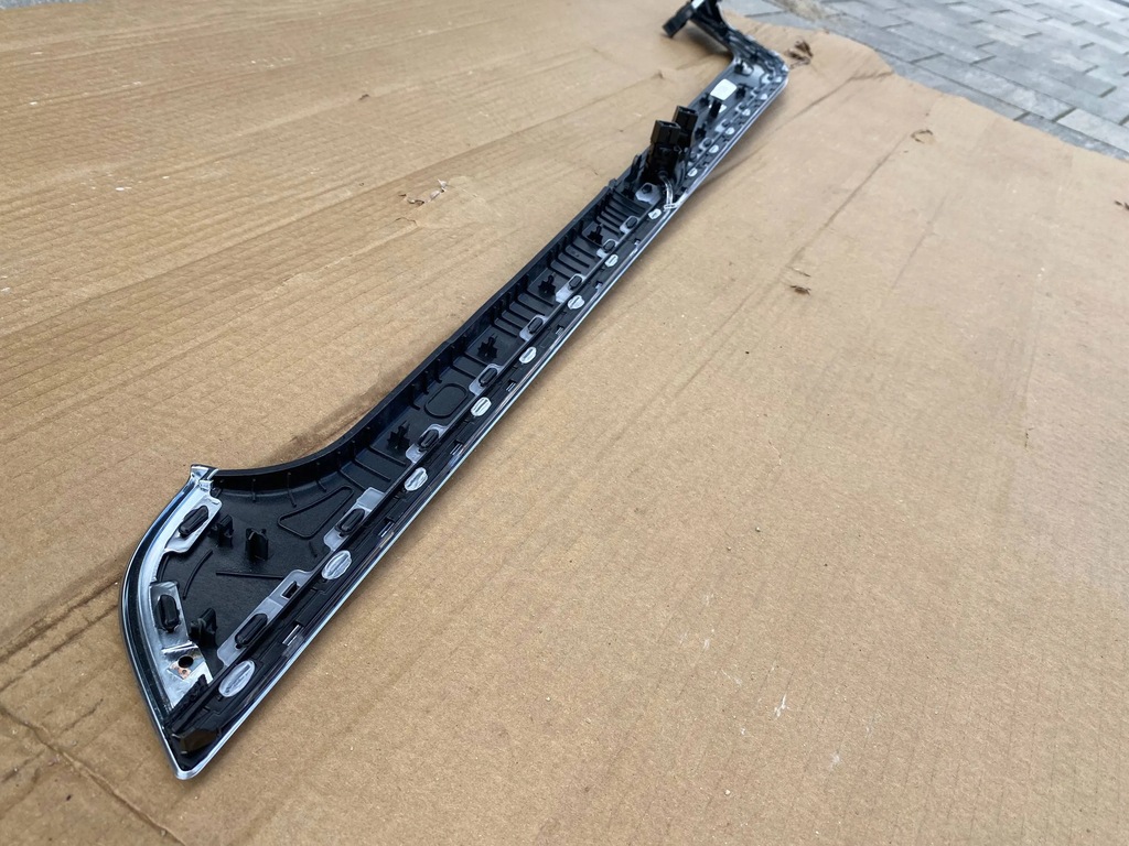 фото №14, Молдинг туннель audi a8 d5 4n1863915a