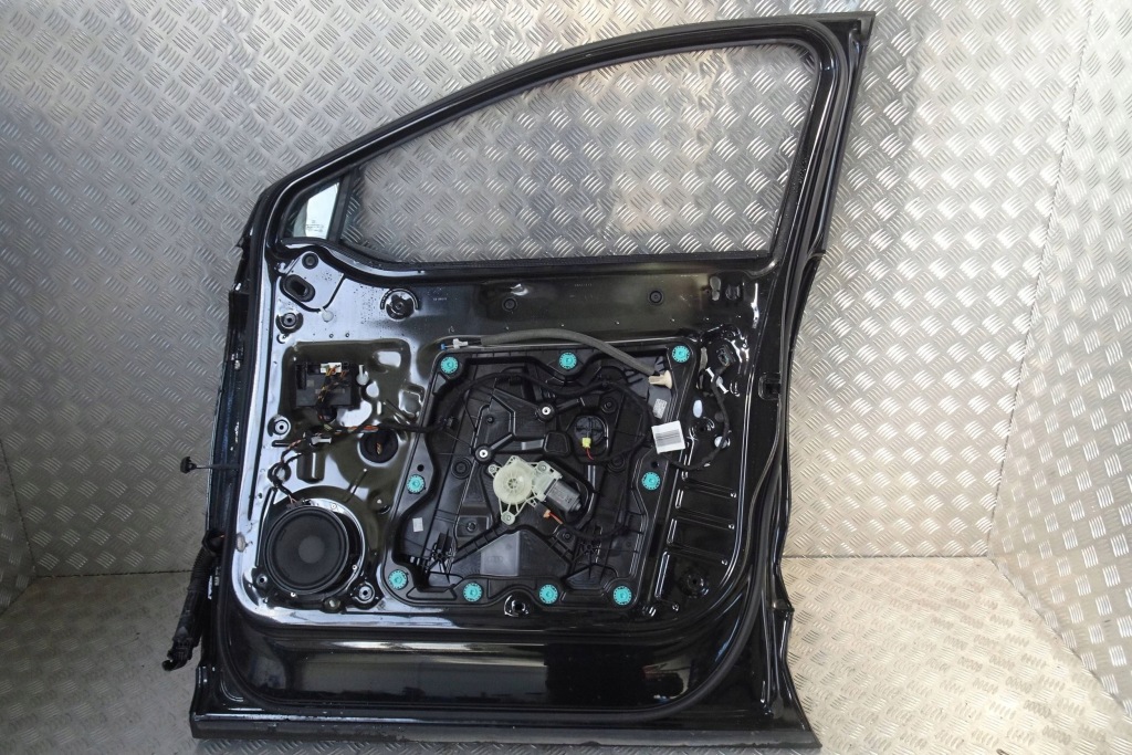 фото №5, Audi q4 e-tron - двері праве