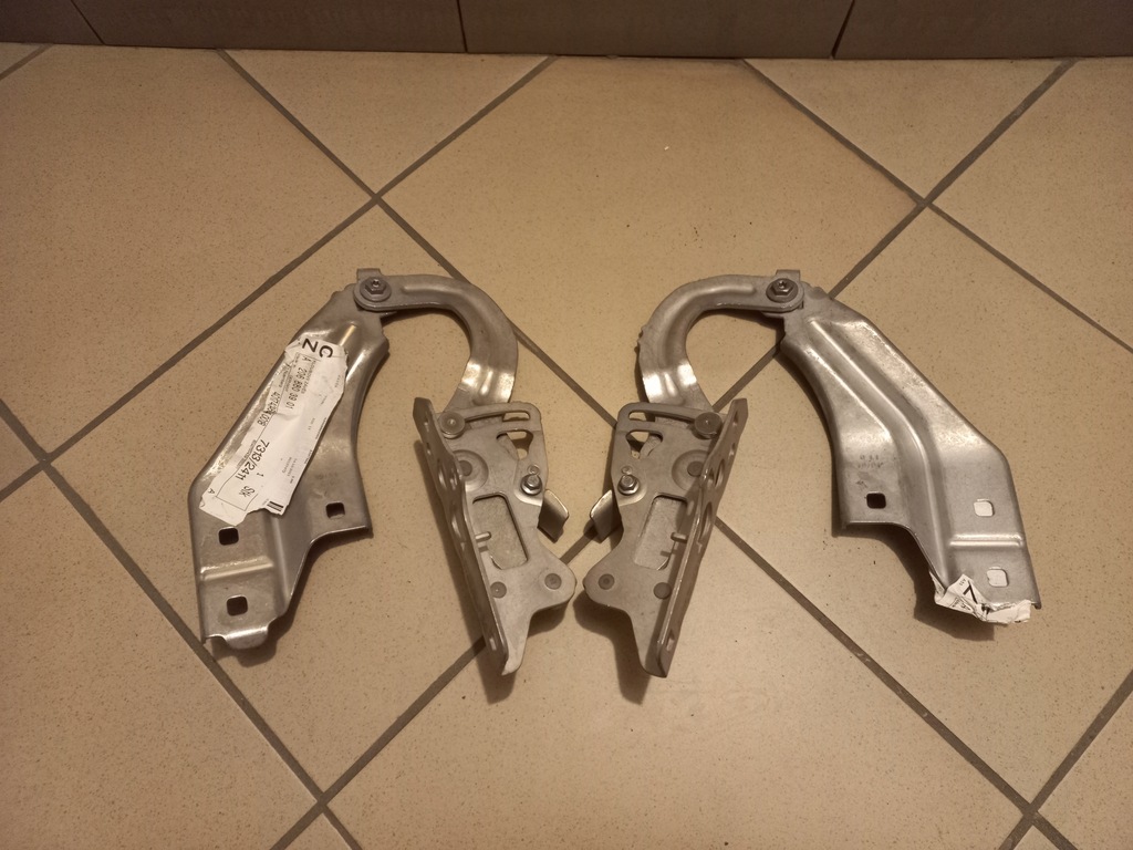 фото №1, Mercedes c klasa w206 a206 петли капот