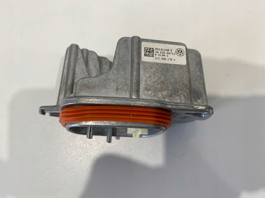 фото №1, Преобразователь модуль led drl volkswagen оригинальный номер 510998478a