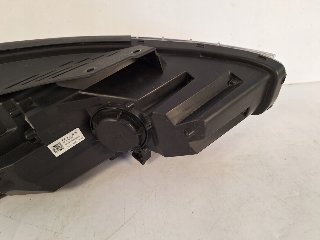 Hyundai i30 3 3 рестайлінг  full led фара перед ліва 21-24r в Україні