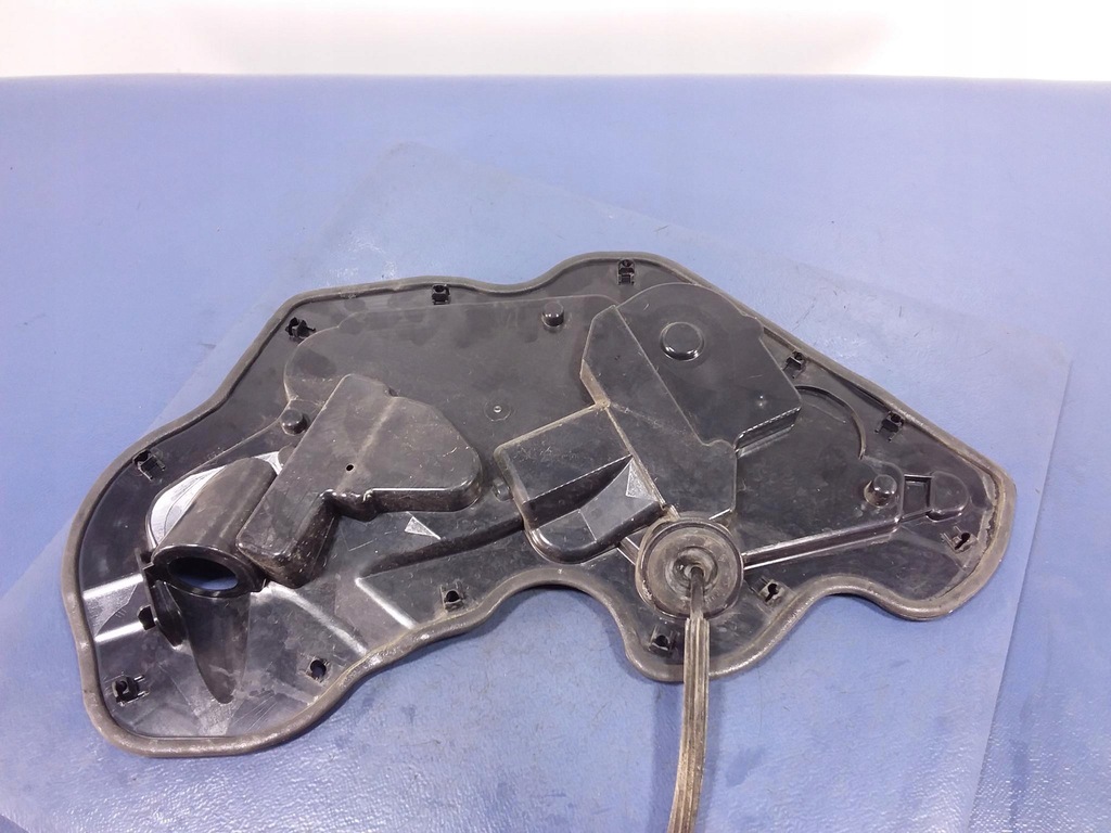 фото №9, Audi a8 d4 замок дверь задняя правый доводчик 12pin