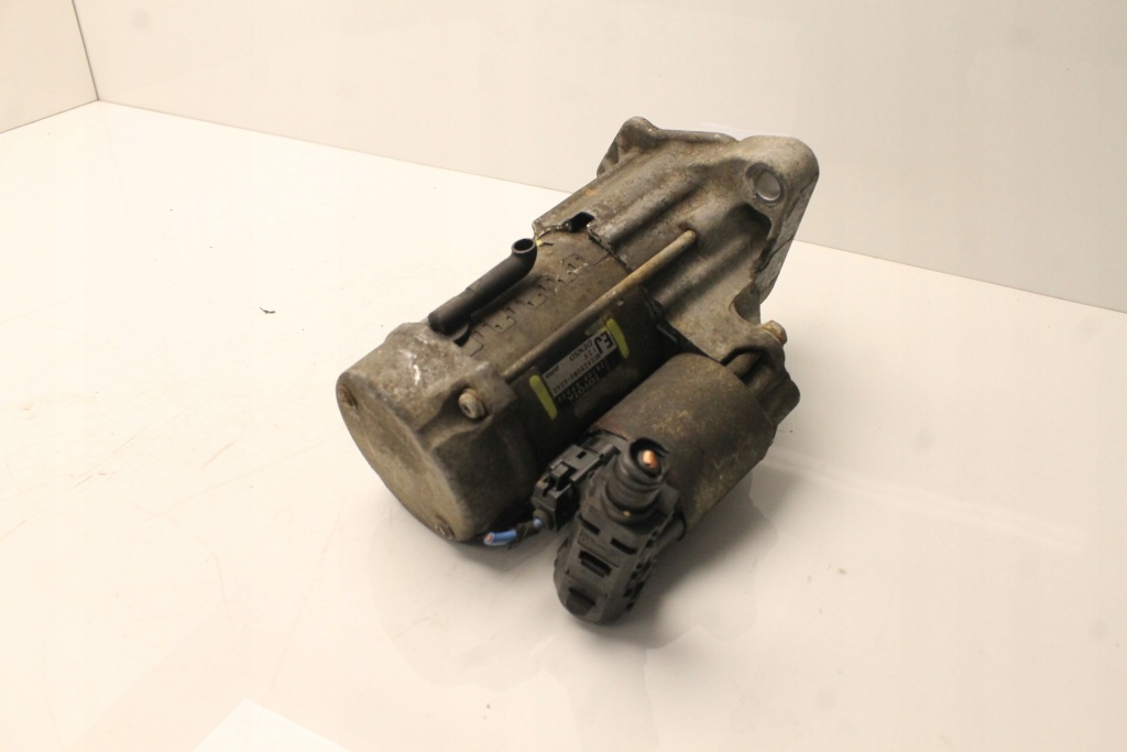 Купити Toyota auris 1.33 vvti стартер 28100-0y020 | ms428000-6360