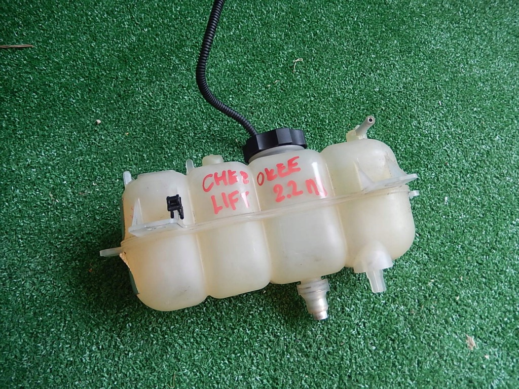 фото №1, Бак расширительный cherokee kl lift 2.2 mj