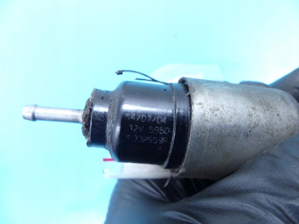 фото №5, Помпа топлива webasto vw touran i