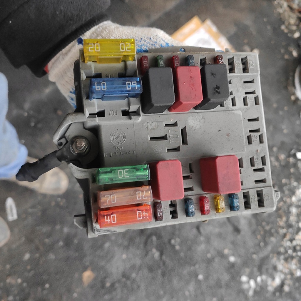 фото №8, Коробка запобіжників bsi fiat punto ii 46835421