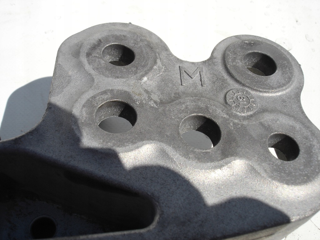 фото №3, Lexus ux кронштейн подушка двигателя