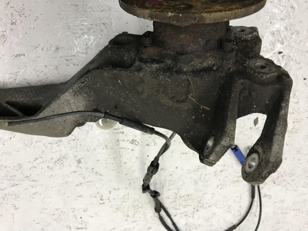 фото №4, Поворотный кулак правый задняя задняя mini cooper s r56 1,6t