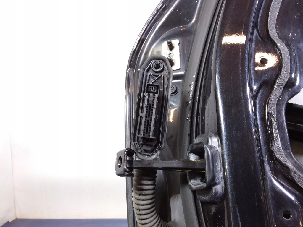 фото №5, Bmw 3 e91 lift дверь перед правое 475