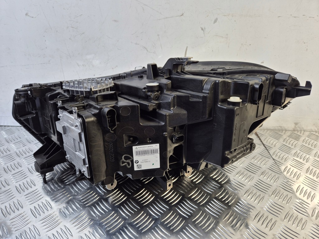 Фара права led bmw x5 g05 5a27986 bmw x5 g05 Зі Шроту