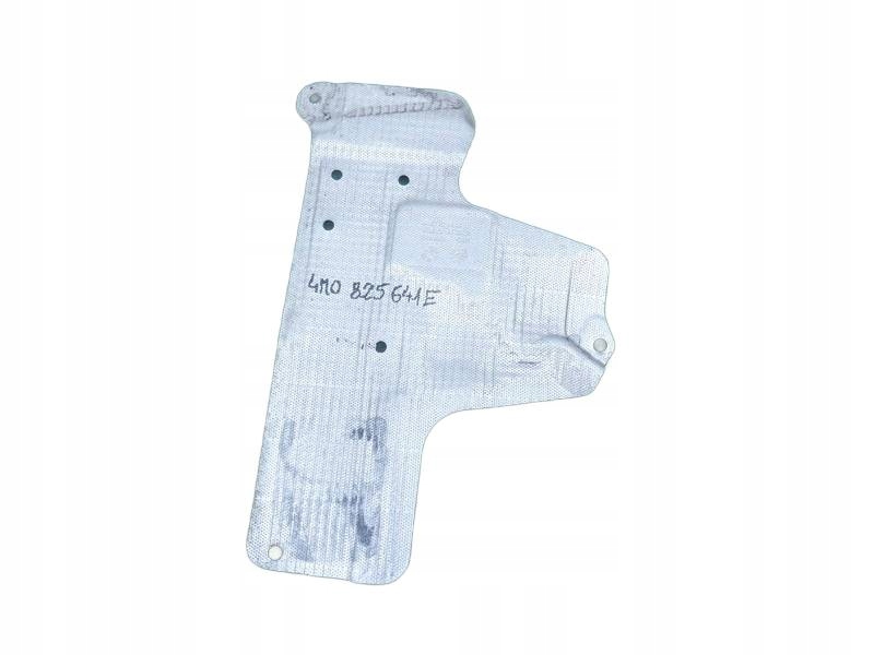 фото №1, Audi q7 q8 4m захист теплова лист 4m0825641e