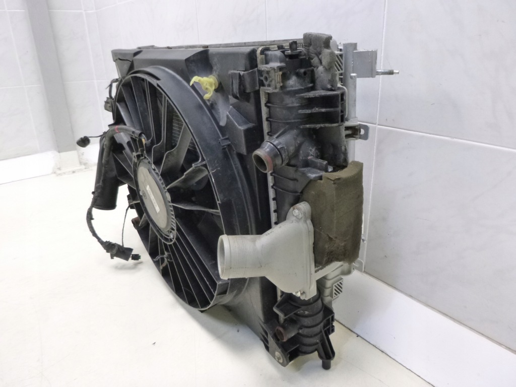 Jaguar xf комплект радіатор вентилятор ic kli 2.7d Київ