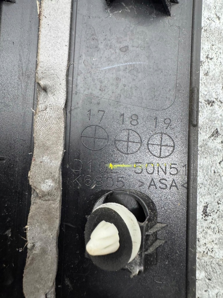 фото №6, Молдинг стойка левый задняя mazda cx3 cx-3 2015-2020 d10e 50n51