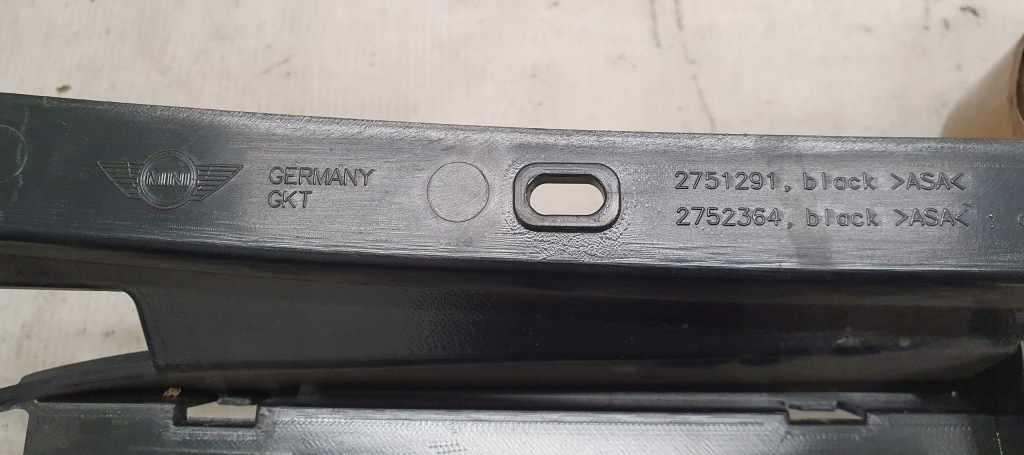 Mini cooper r57 решітка радіатора решітка  радіатора оригінал Київ