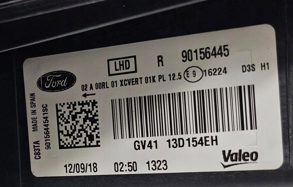 Ford kuga mk 2 рестайлинг  st фара перед правый  full led Киев