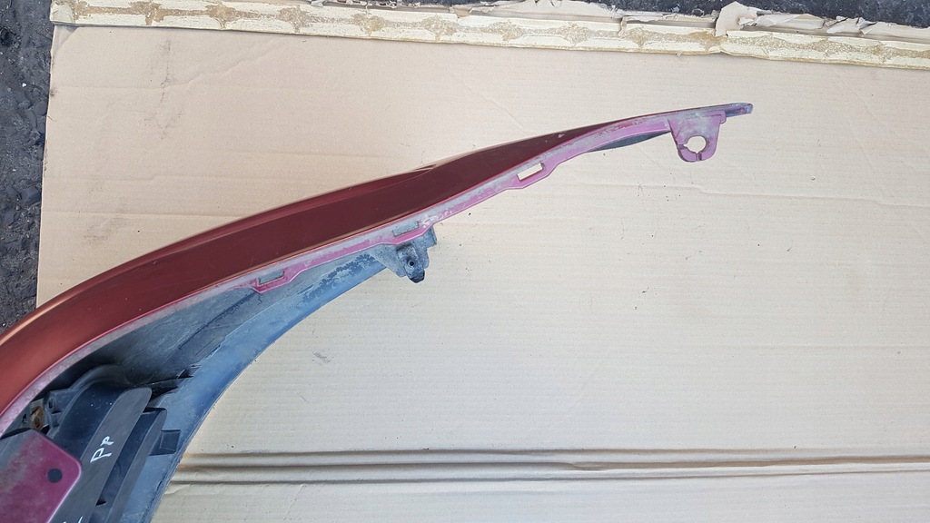 фото №8, Toyota avensis t25 03-06 бампер перед 3m8