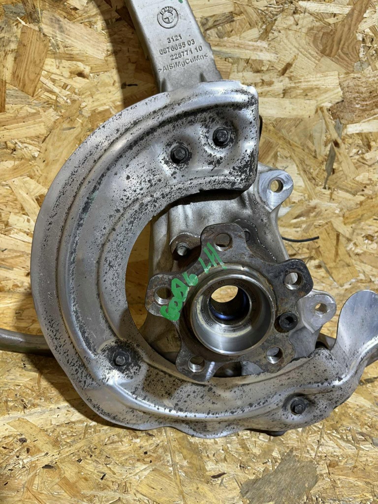 Ліва або правий поворотний кулак ступиця важелі bmw x5 g05 x6 g06 23r 8km nówka Недорого