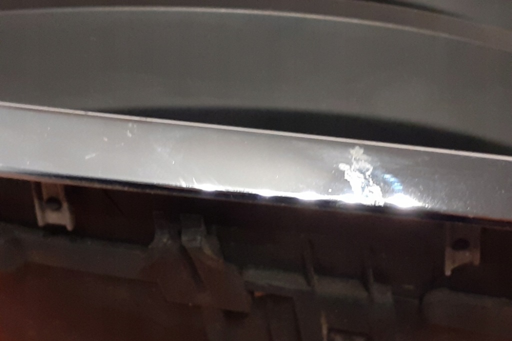 Купить Решётка бампера левая bmw x5 e70 51137171395 2011