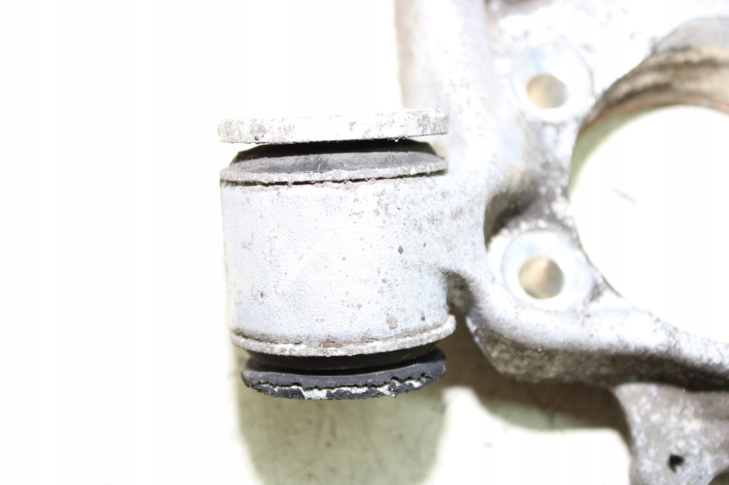 фото №5, Поворотный кулак левая задняя audi a8 s8 d3 4e0505435c