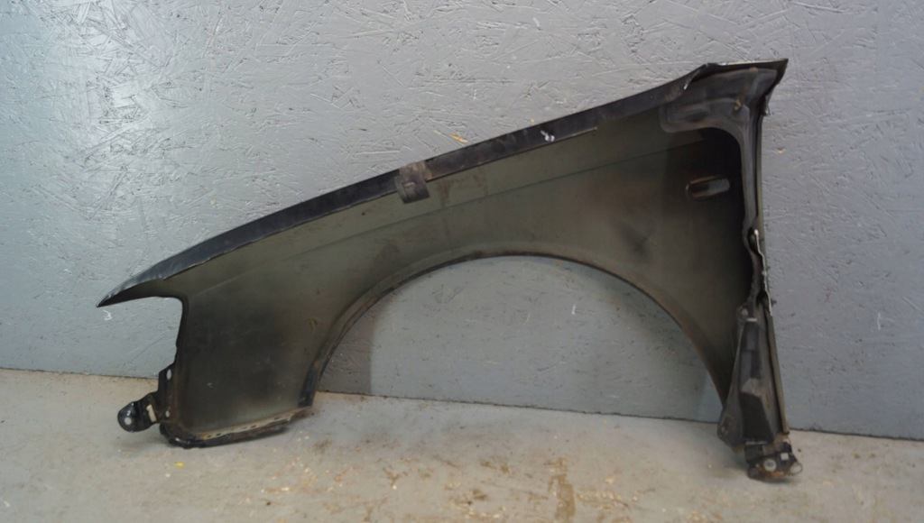 фото №15, Audi a4 b7 крыло правый перед b2900