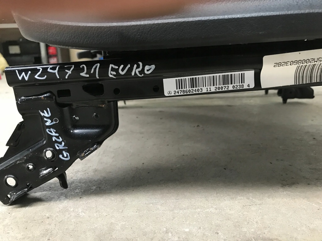 Mercedes b w247 2020 сиденья перед заднее сиденье задняя euro в Украине