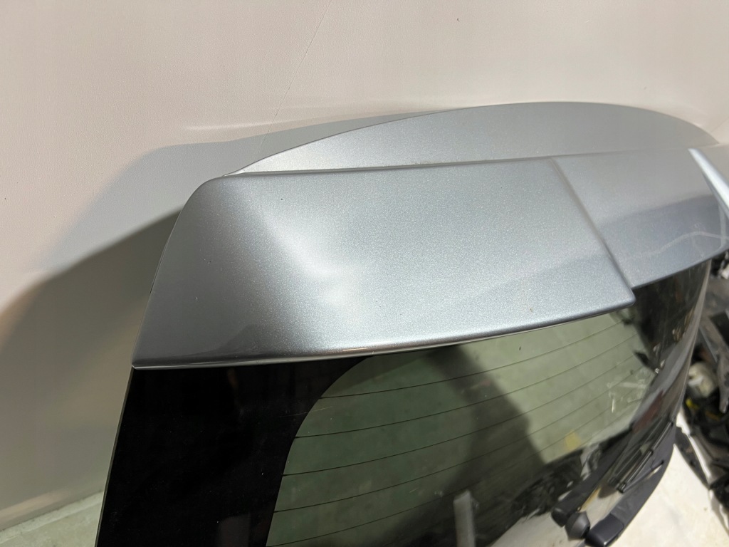 Suzuki vitara стекло задняя rok 2017 с Разборки