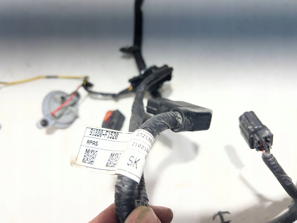 Джгут електропроводка датчиків паркування pdc kia sportage iv рестайлінг  91880-f1520 Зі Шроту