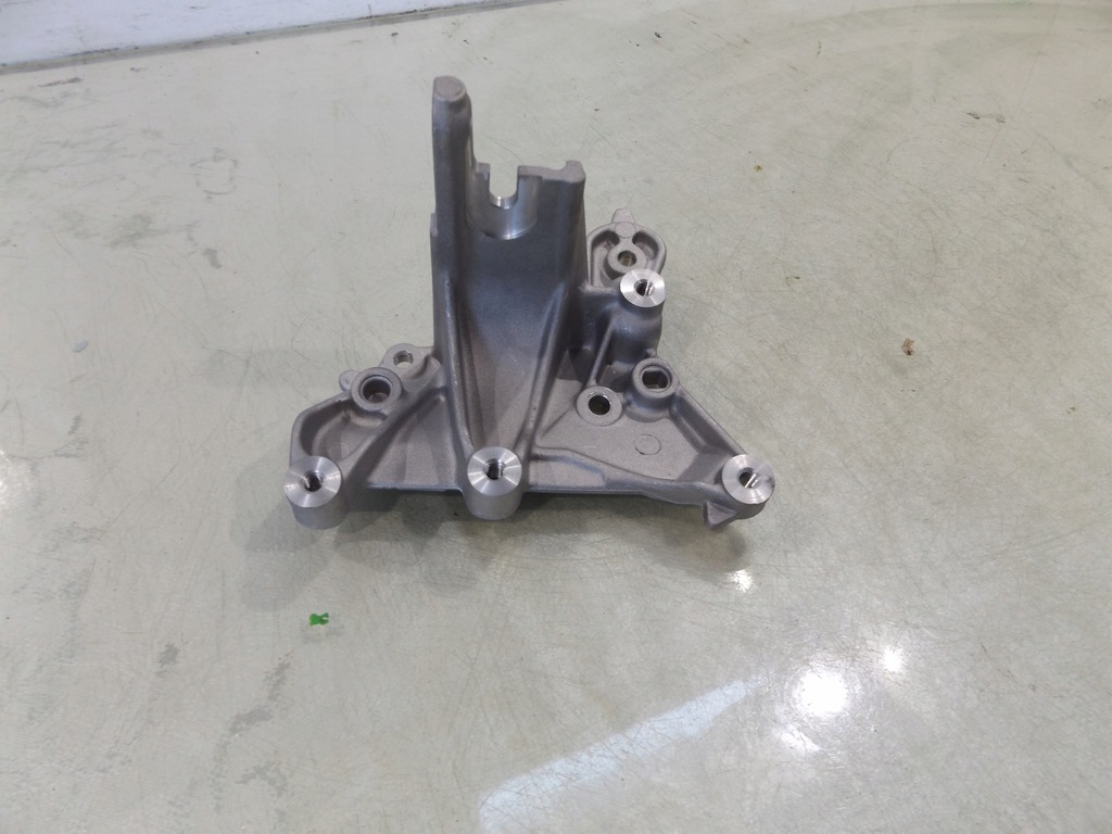 фото №1, Scudo ii 2,0 кронштейн двигуна 9656392880