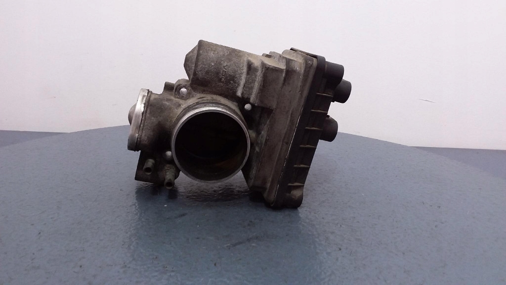 Mercedes vaneo 1.9b дроссельная заслонка блок управления бортовой компьютер двигателя a1661412925 в Украине