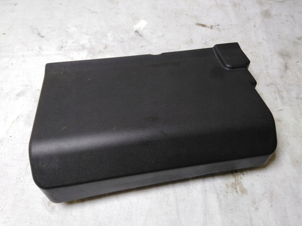фото №1, Volvo v40 ii lift 18r защита крышка аккумулятор 31328974