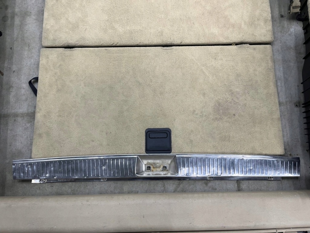 Сиденья mercedes w210 kombi 95-02r. заднее сиденье задняя обшивки дверь комплект кожа Недорого