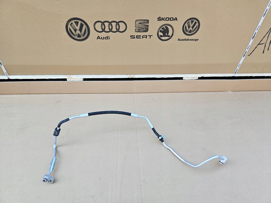 фото №1, A8 d4 lift шланг кондиционера 4h0260710am